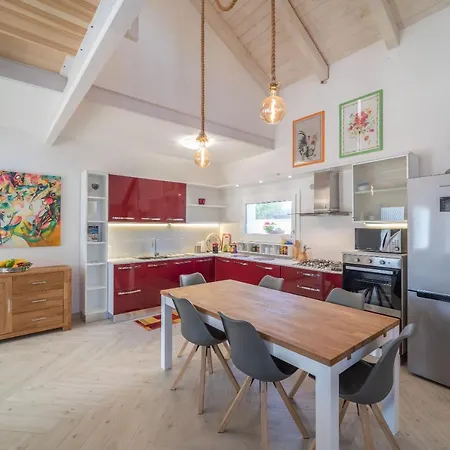 Capriccio Mediterraneo * ساساري